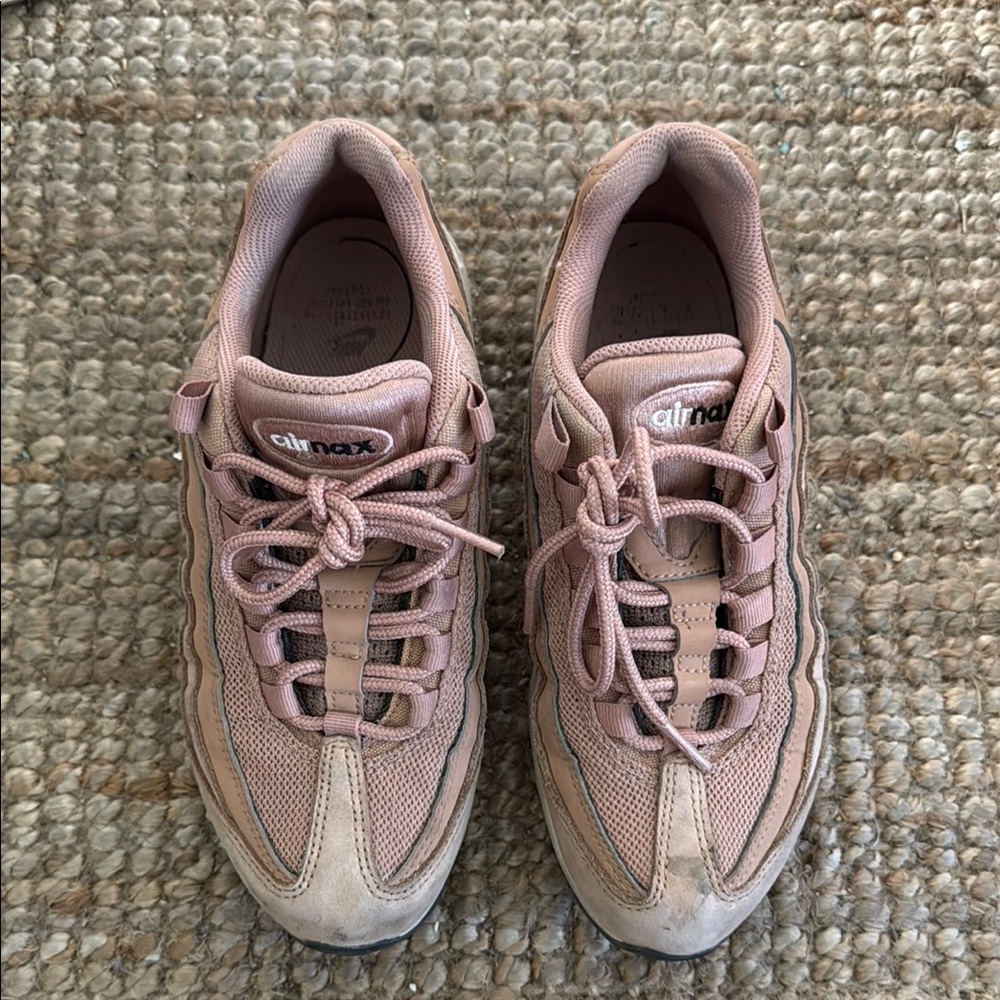 Nike Air Max 95 Dusted Clay Women's Size 6